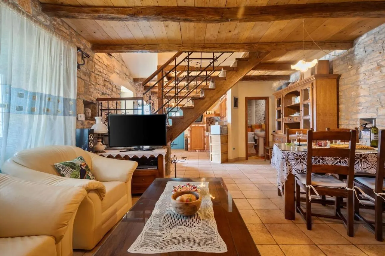 Rustic Villa Janko With Pool In Sveti Lovrec Vošteni كرواتيا